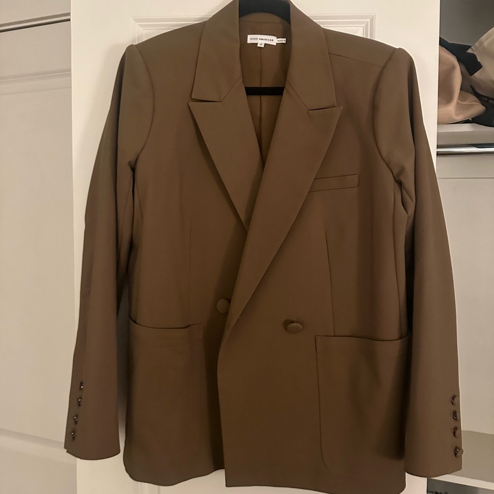 Good American Blazer in Brown